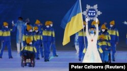 Українські спортсмени на церемонії відкриття Зимових Паралімпійських ігор 2022 року. Пекін, 4 березня 2022 року