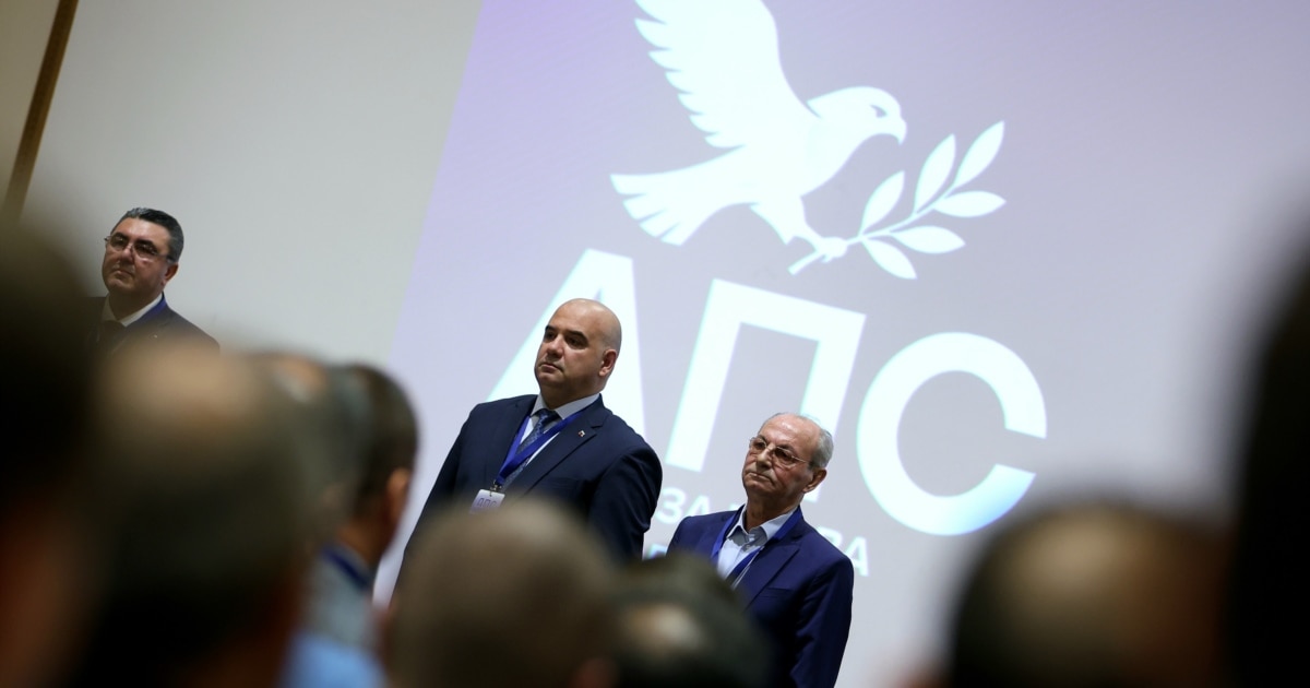 Ахмед Доган отново е почетен председател – но не на