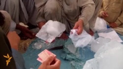 Heatwave Boosts Ice Price In Pakistan