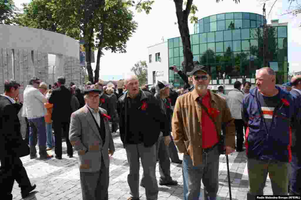 Obilježavanje Dana logoraša, Omarska, 9. maj 2011, foto: Erduan Katana