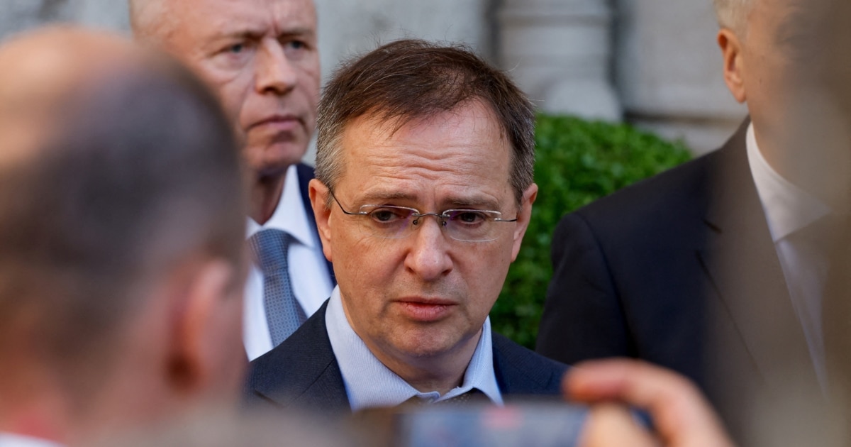 Мединський, коментуючи війну РФ проти України, згадав про Карабах. Азербайджан відреагував Мединський, коментуючи війну РФ проти України, згадав про Карабах. Азербайджан відреагував