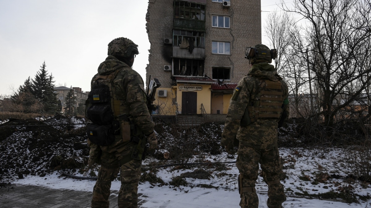 Після відходу ЗСУ з Соледара тактика російських військ під Бахмутом суттєво не змінилася – Череватий