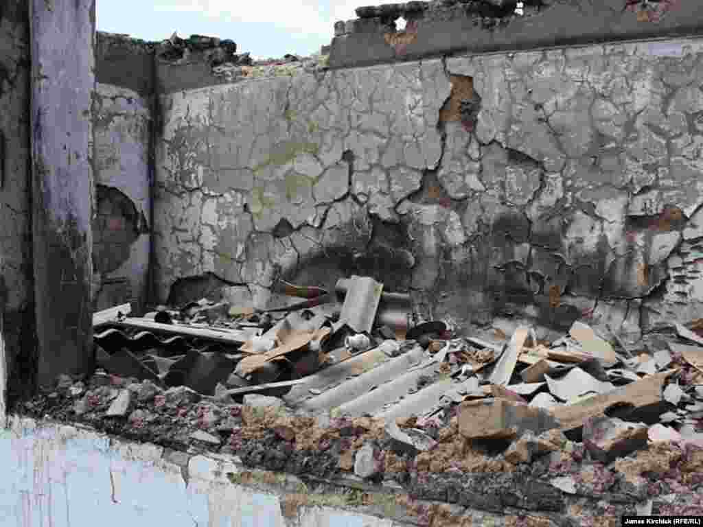 Черëмушкидаги ўзбек уйларидан яна бири.