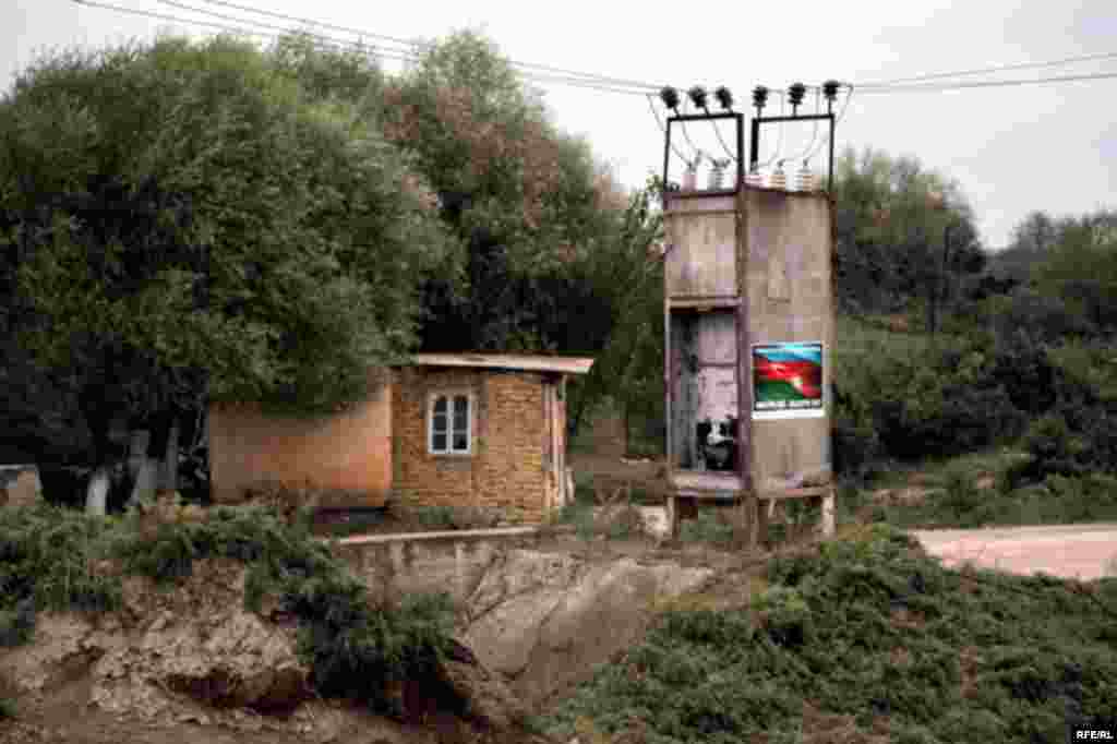 Bir seçki dairəsində #22