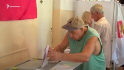 Севастопольцы голосуют на выборах в Госдуму России (видео)