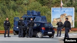 Pjesëtarë të Policisë së Kosovës në fshatin Banjskë. Fotografi nga arkivi.