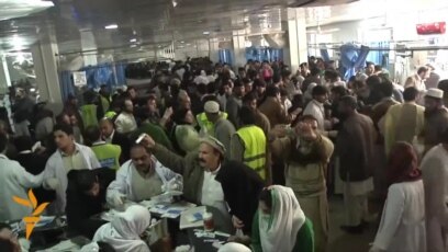 Chaotic Scenes At Peshawar Hospital