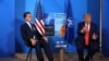 АКШ президенти Дональд Трамп жана НАТОнун Башкы катчысы Марк Рютте.
