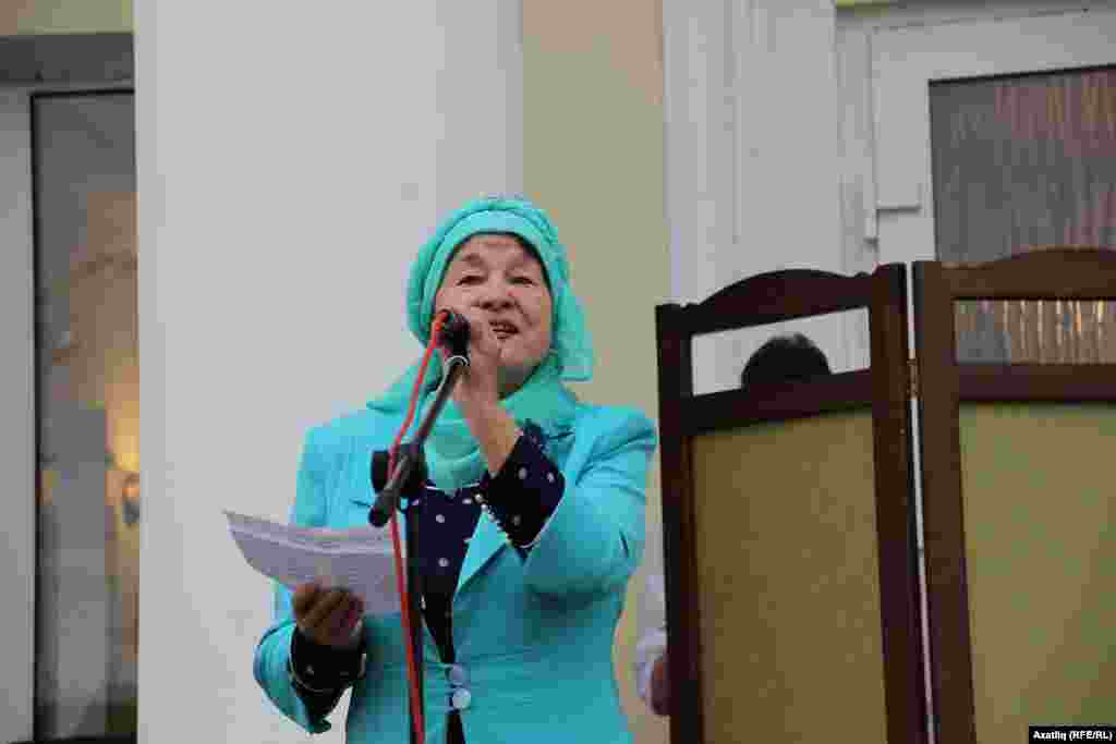 Шагыйрә Дилә Булгакова 