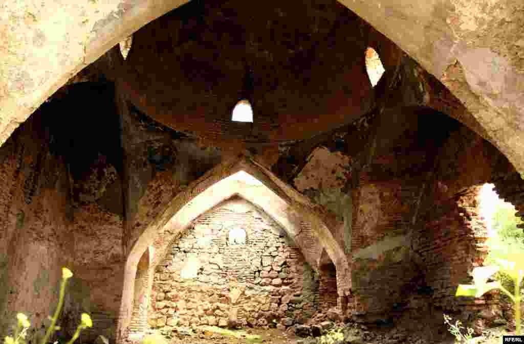 Təmirə ehtiyaclı tarixi abidələr #13