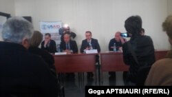 დემოკრატიული ჩართულობის ცენტრი