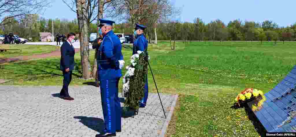 Obilježavanje 76. godišnjice proboja posljednjih zatvorenika iz ustaškog logora Jasenovac. Memorijalni kompleks Donja Gradina u Bosni i Hercegovini 22 april 2021.