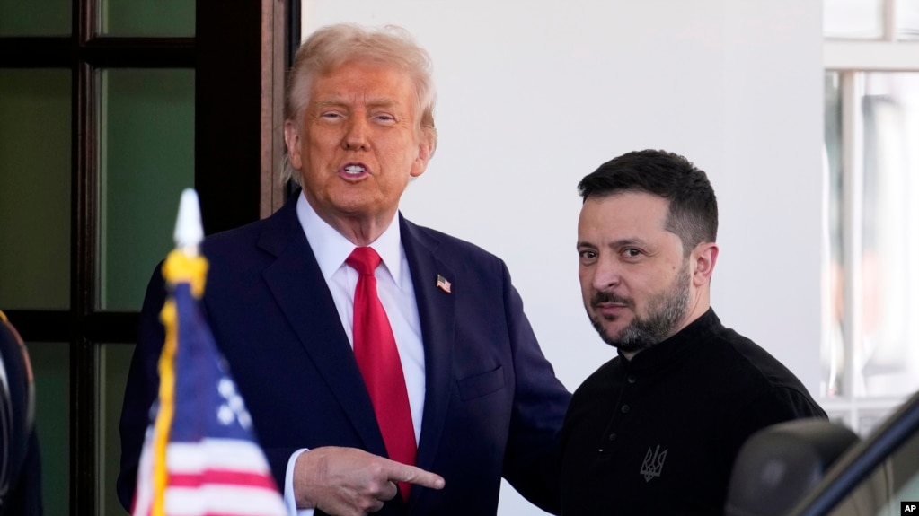 Президент США Дональд Трамп (л) і президент України Володимир Зеленський, аріхвне фото