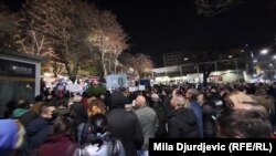 Protesta në Beograd. 13 nëntor 2021. 