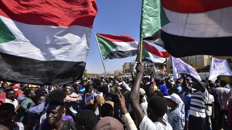 САД повикаа на цивилна власт во Судан 