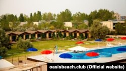 База відпочинку Oasis Beach у Лазурному, Херсонська область