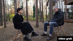 Serhiy Akhmetov speaking to RFE/RL's Yevhenia Rusetska