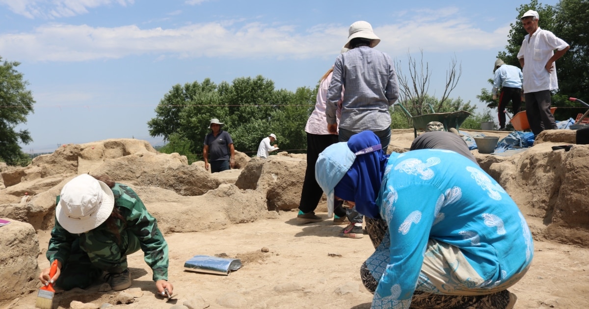 Ирен Феррари бейнеленген порно видеолар