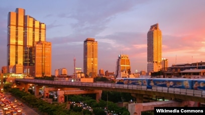 Үлкен сиськи бар украиналық порно