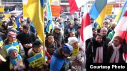 Демонстрация в поддержку Украины в Торонто, март 2014 года. Иллюстративное фото. 