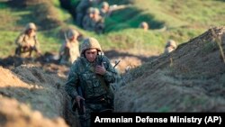 Tawuş sebitindäki ermeni esgerleri. 14-nji iýul, 2020 ý. 