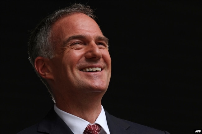 Sekretari britanik i Biznesit, Peter Kyle.