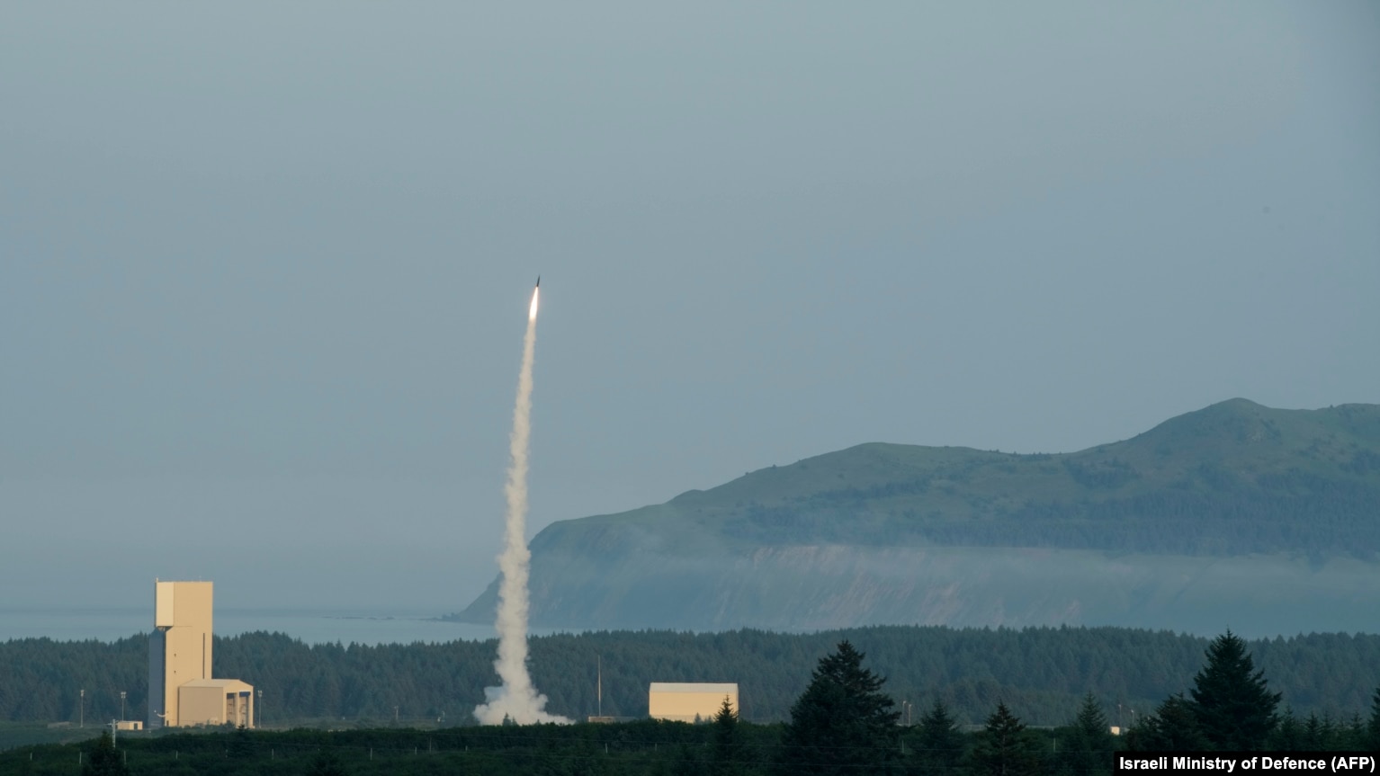 Lëshimi i një rakete Shigjeta-3 gjatë testimeve në SHBA, më 2019.