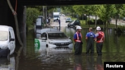 Șosea inundată în nordul Bucureștiului, pe 1 iulie 2026.
