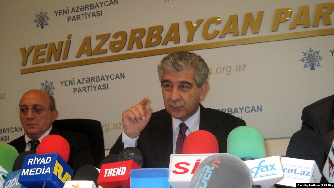 Əli Əhmədovun mətbuat konfransı - 13 oktyabr 2010