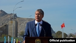 Президент Алмазбек Атамбаев