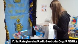 Подарунки на «фабрику Святого Миколая» приносять мешканці Дніпра