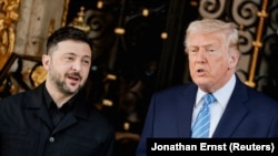 Президент США Трамп зустрівся з президентом України Зеленським у Мар-а-Лаго, Флорида, США, 28 грудня 2025 року.