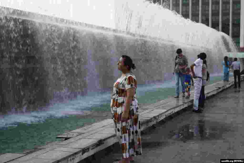 Шунча сув қаердан келаяпти-а?