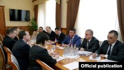 Լուսակնարը՝ Ոստիկանության լրատվական ծառայության։