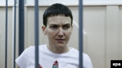 Ukrain piloty Nadiýa Sawçenko.