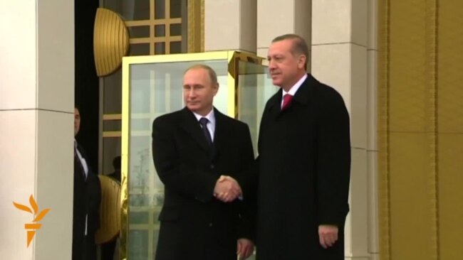 Vladimir Putinin Ankarada təntənəli qarşılanma mərasimi
