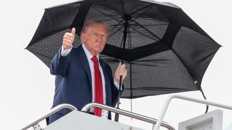 Trump Suggests Ukraine Could Get Tomahawks If Russia Continues War