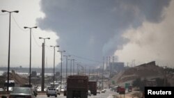 Ծխի հսկայական ամպ Իրանի Շահիդ Ռաջայի նավահանգստում՝ պայթյունի հետևանքով 