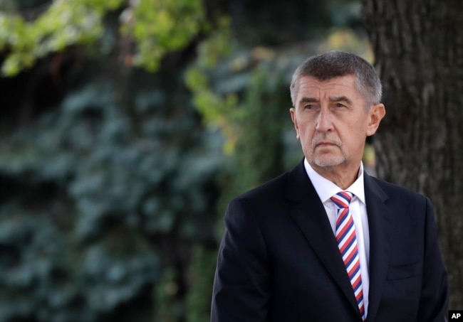 Лидер политических рейтингов в Чехии Андрей Бабиш в случае победы пообещал прекратить «снарядную инициативу»