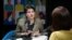 Zinaida Bolea, doctor în psihologie, în studioul Europei Libere, în timpul înregistrării acestui episod al podcastului „Laboratorul Social”