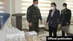 Коргонуучу каражаттарды тапшыруу учуру. Бишкек. 24-апрель, 2020-жыл.