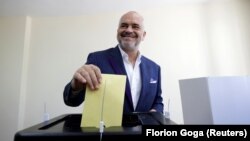 Kryeministri i Shqipërisë, Edi Rama, njëherësh kryetar i Partisë Socialiste.