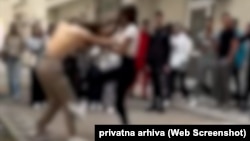 Tuča djevojčica, Bar, Crna Gora.