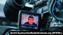 Олександр Онищенко під час прес-конференції «скайпом»