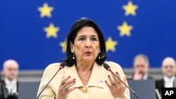 Salome Zurabișvili, președinta Georgiei, le-a cerut europarlamentarilor să pună presiune pe guvernul de la Tbilisi și să le dovedească georgienilor că n-au uitat de ei.