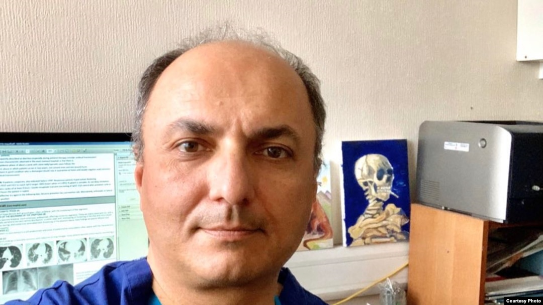 Tudor Toma, doctor român în Londra într-un spital COVID 19
