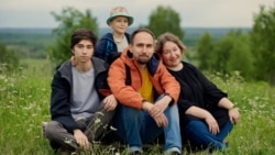 Елена Соловьева с семьей в Сыктывкаре, 2021 год. Фото из личного архива журналистки