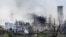Uzina siderurgică Azovstal distrusă de bombardamentele rusești, Mariupol, 11 mai 2022