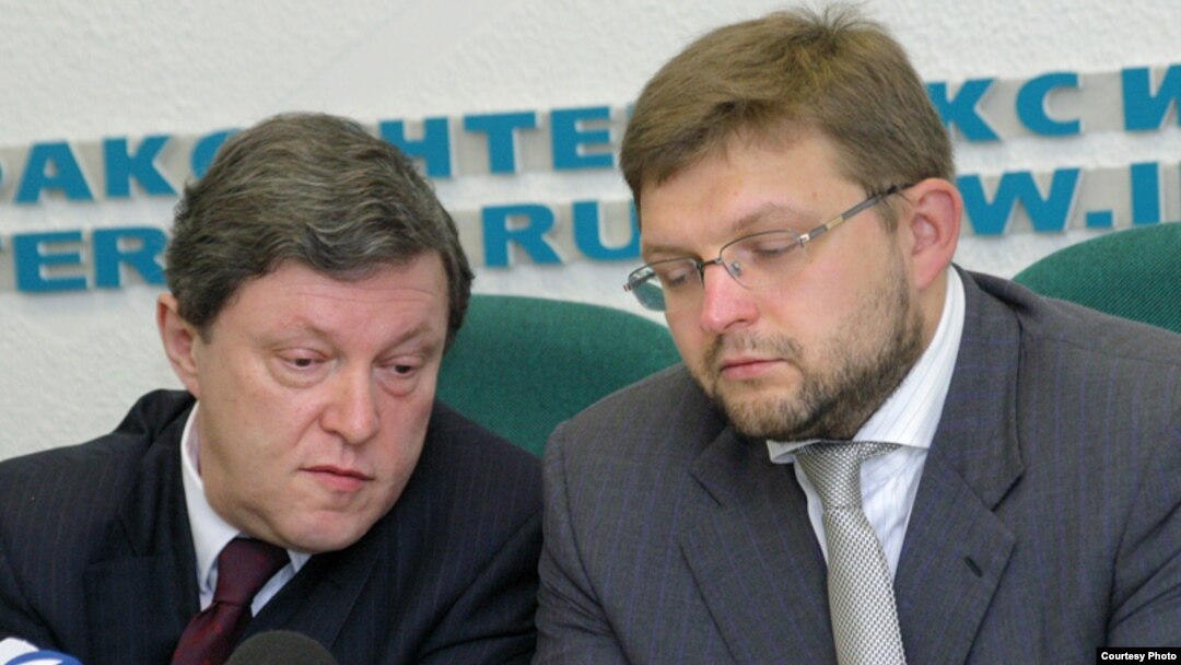 На выборы в Мосгордуму 2005 года "Яблоко" шло в союзе с СПС