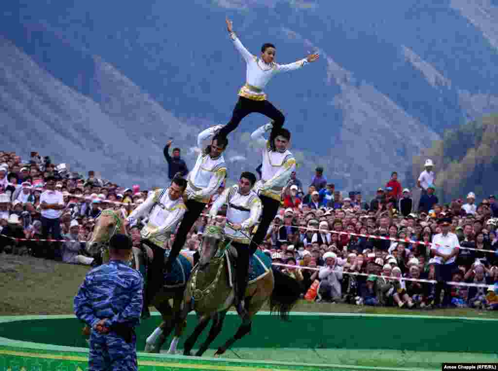 The Turkmen horse-riders: Whenever they entered the stadium, there was a ripple of approval from the crowd. Apparently, Turkmen are known as the best riders in Central Asia. When this kid threw out his arms Titanic-style, the roar from the crowd filled the valley.
